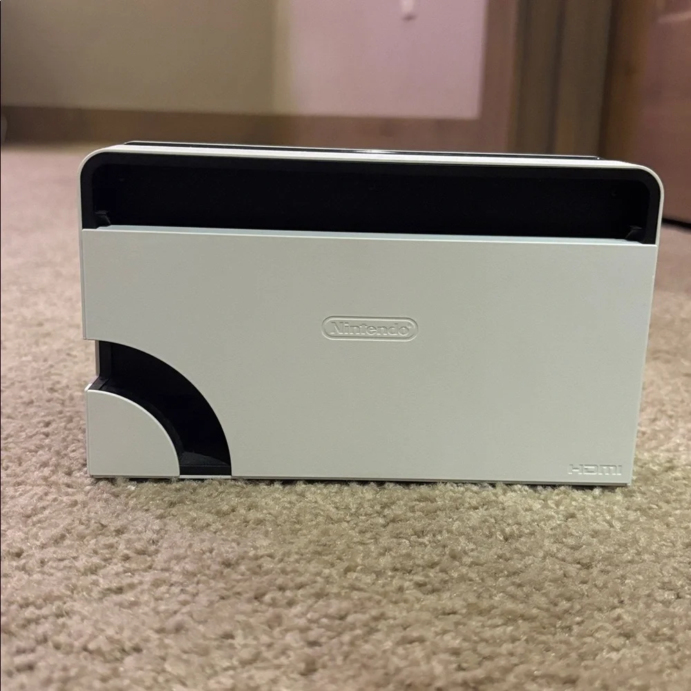 Nintendo switch oled (open for bargain)
